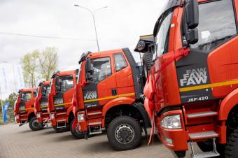 Самосвал FAW J6 CA3250 6х6 EURO5